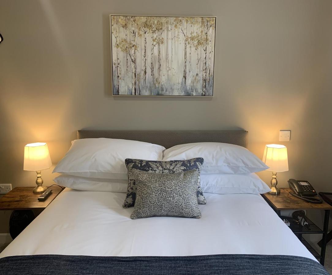 The Cedar Country Hotel Bellway Екстер'єр фото